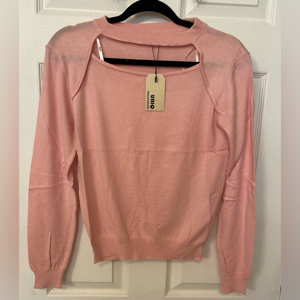 UNIQ Cutout Sweater
